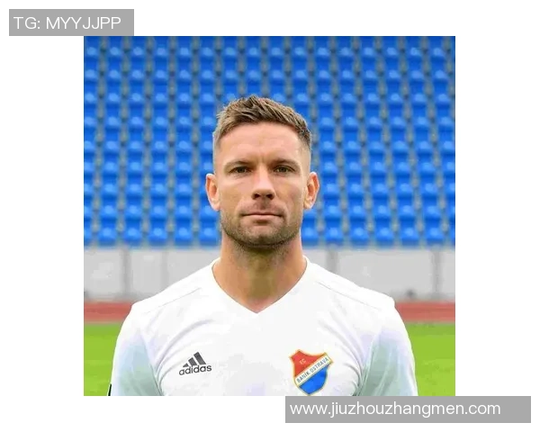 足球明星高清图片欣赏领略世界顶级球员风采与魅力